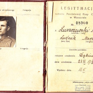 Legitymacja członka Powiatowej Kasy Chorych w Warszawie, wydana 18.06.1932 r.